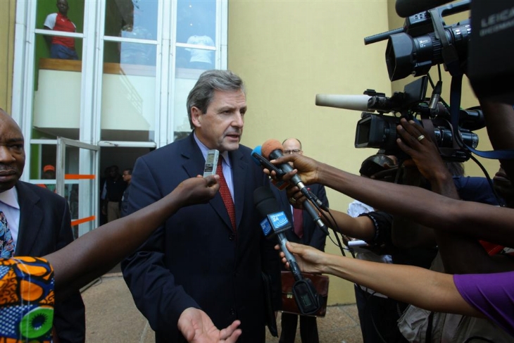 Alain Le Roy, à la radio des Nations Unies: “Pas question que l’ONUCI soit humiliée”